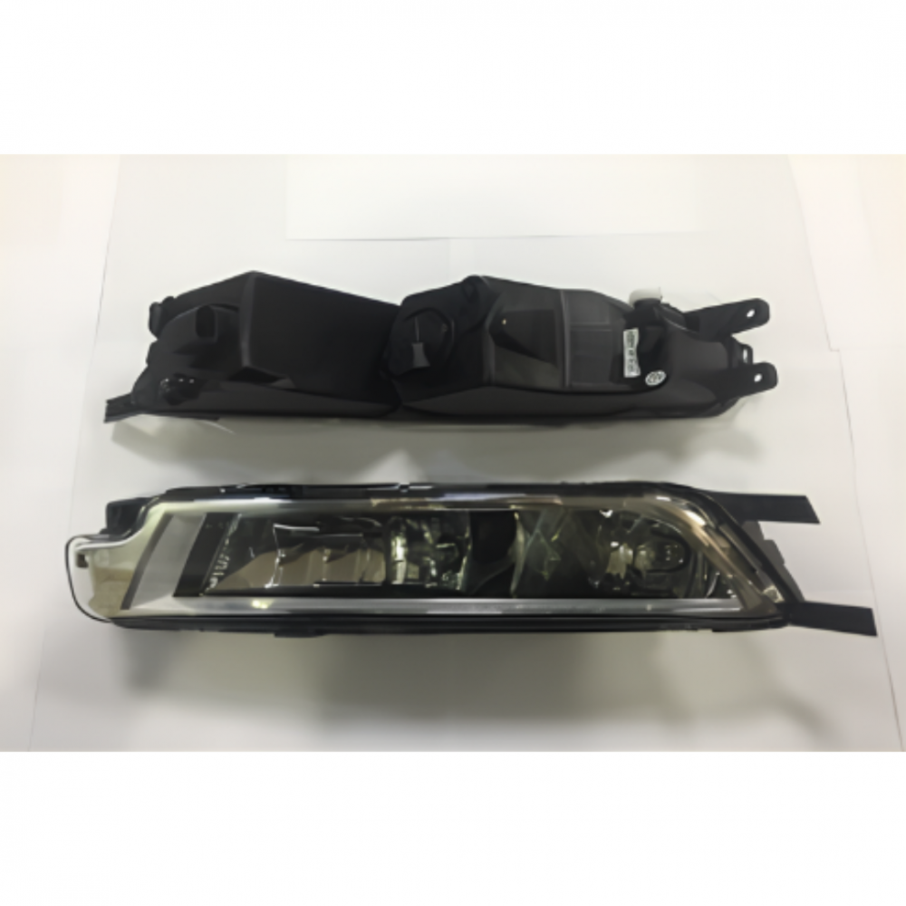 PASSAT B8 2015-2020 SAĞ SİS FARI GÜNDÜZ FARLI 3G0941662H