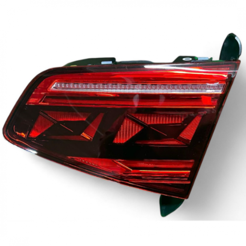 PASSAT B8.5 2019-2022 STOP LAMBASI İÇ SAĞ R-LİNE 3G5945308M/P/L