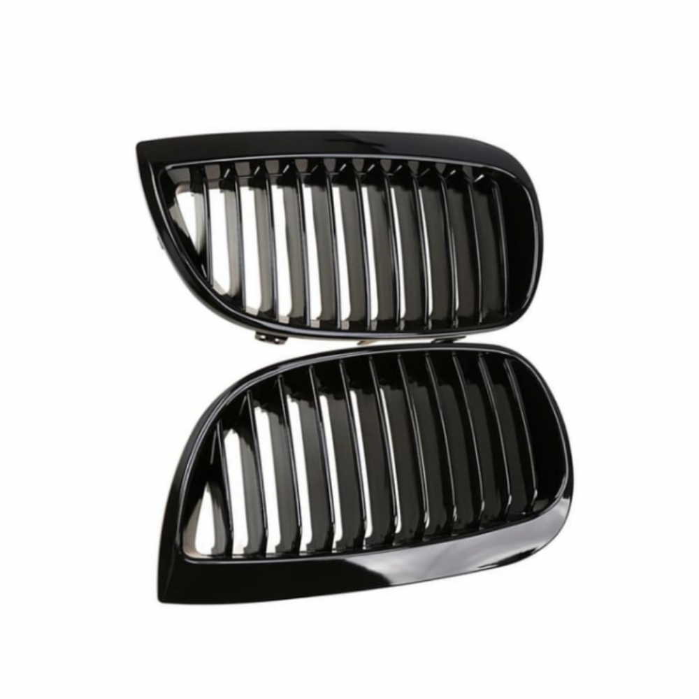 BMW E87 2004-2007 ÖN PANJUR PARLAK – PİANO SİYAH SET GKL 340912