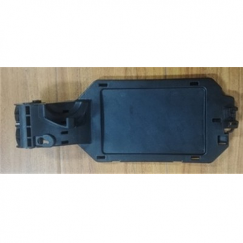 W253 2015-2018 YAKIT DEPO KAPAGI KOMPLE 2537570400